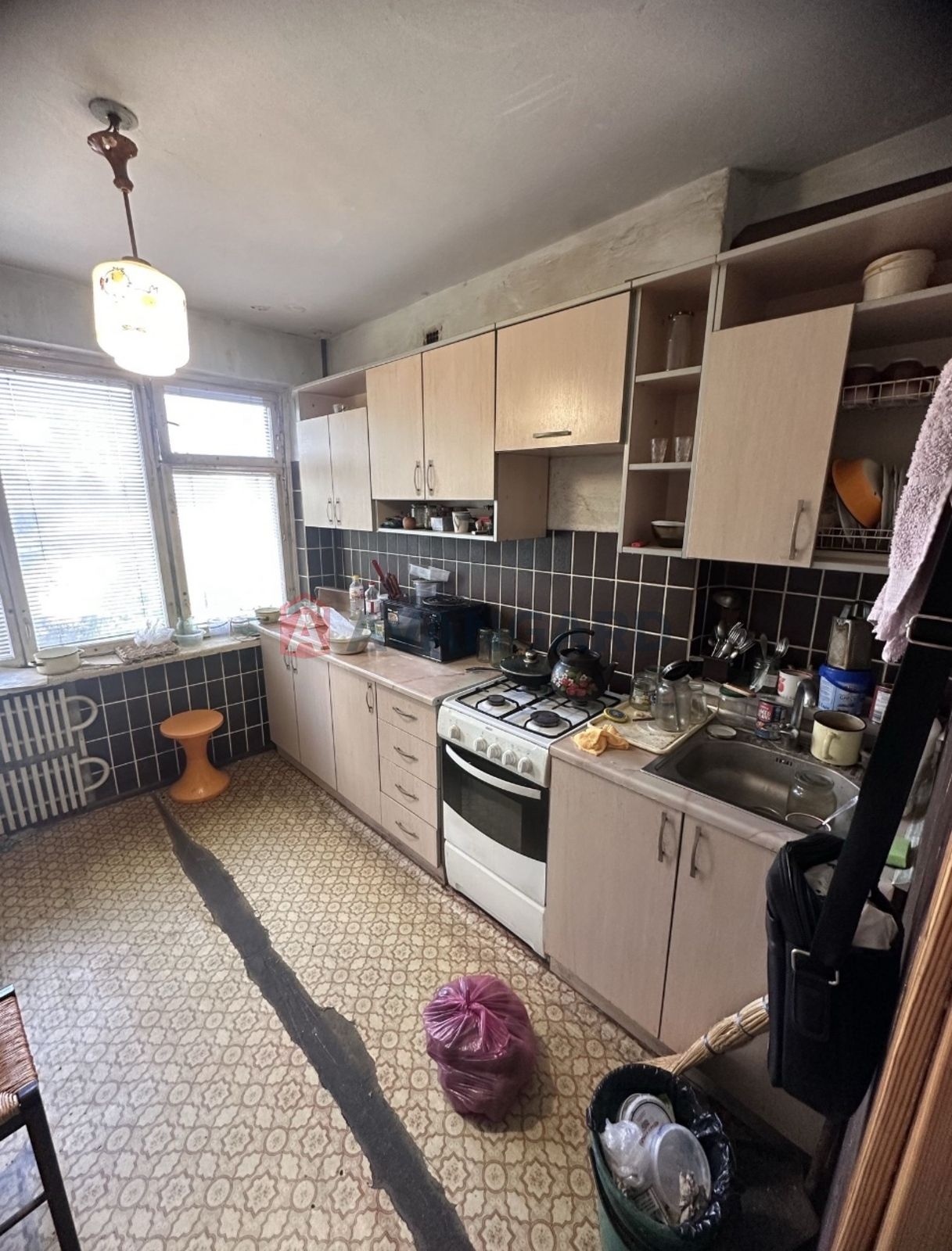Продаж 3 кімнатної квартири на Науковій