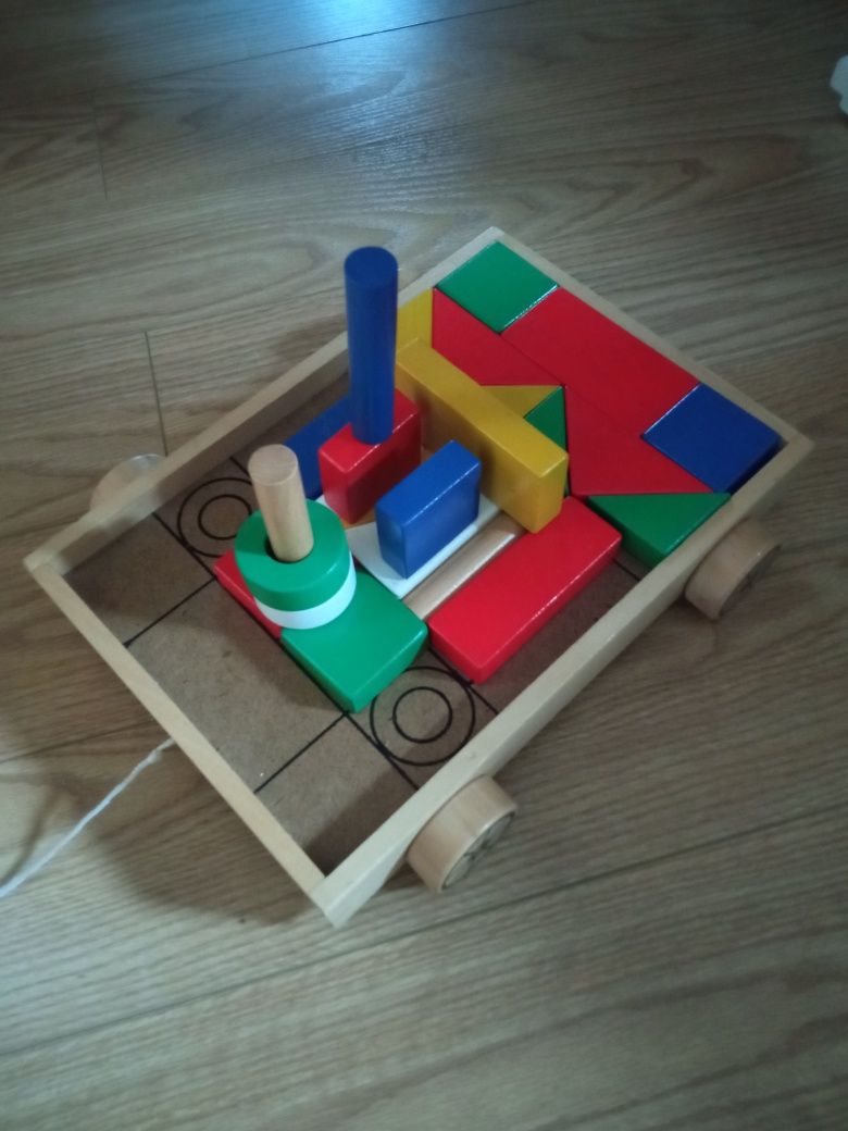 24 blocos de madeira para brincar e construir