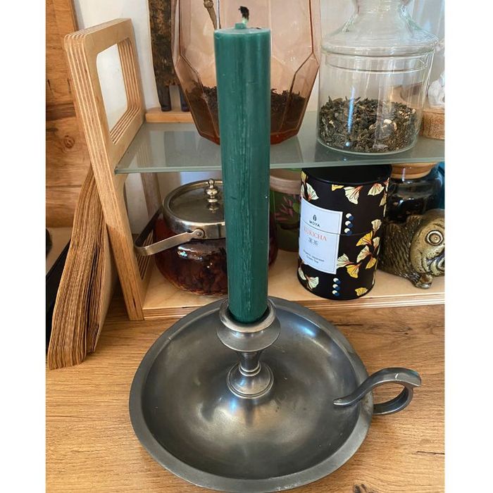 Holenderski świecznik kaganek