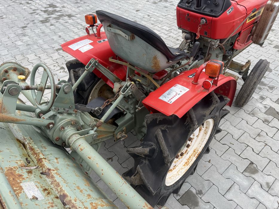 Японський,  трактор Yanmar YM1510