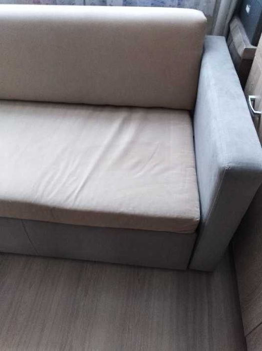 ŁADNA SofA dwuosobowa