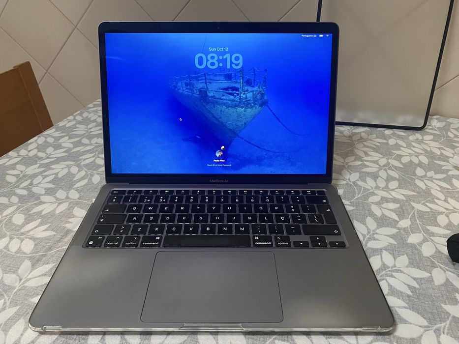Apple Macbook Air M1 8 RAM 512 SSD (2020)