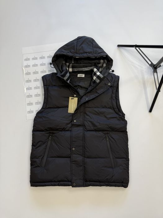 Burberry Puffer Jacket / пуховик-жилетка бьорбері