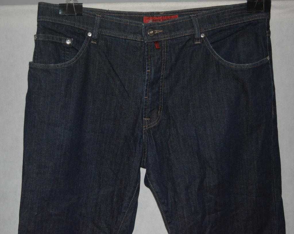 Proste jeansy Pierre Cardin 40/32