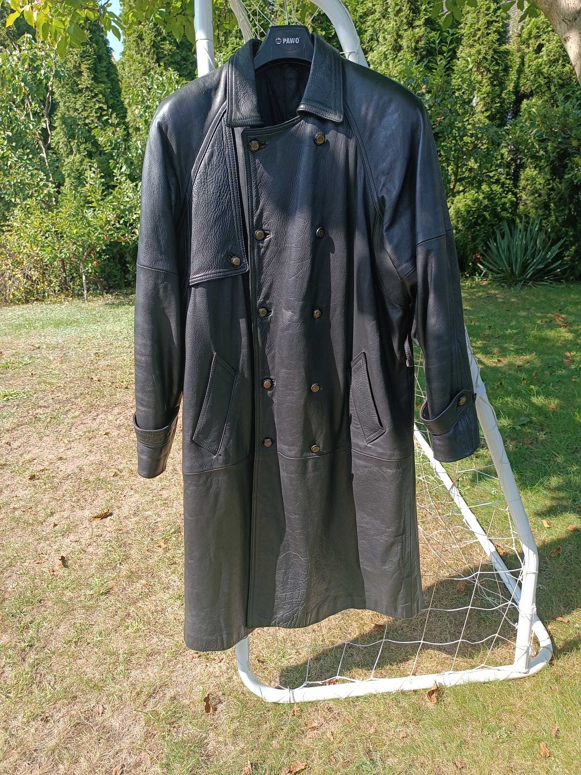 Czarny skórzany płaszcz męski na podszewce, PRL, rozmiar L/XL (52/54)