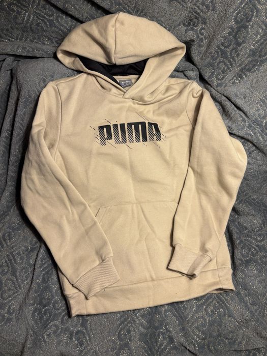 Camidola Puma. Com capuz