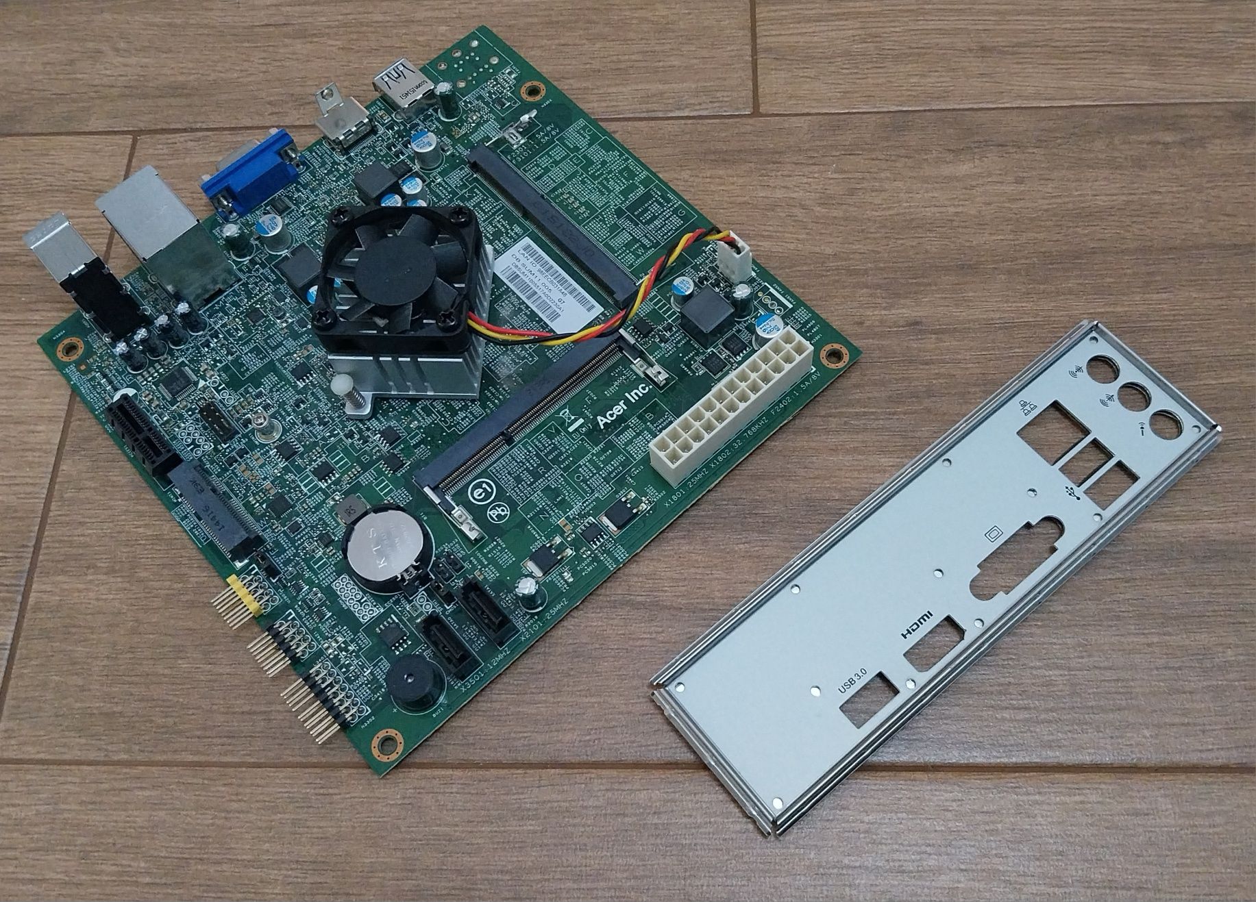 Motherboard Mini itx com Pentium J2900 a 2.40 Ghz