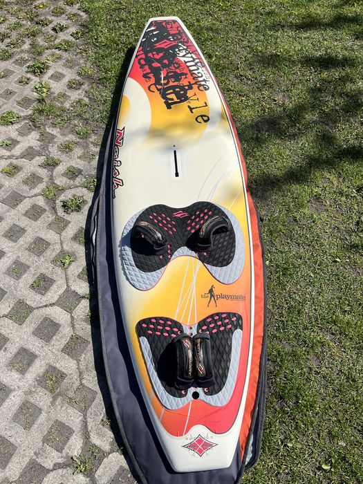 Deska windsurfingowa Naish 114 l, stan dobry/bdb