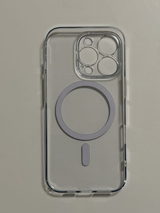 iPhone 16 Pro Desert Titanium Złoty