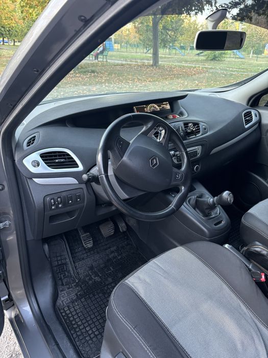 Продам Рено Гранд Сценік 3, 2013рік