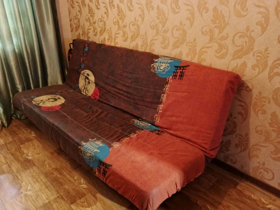 Раскладной диван с матрасом