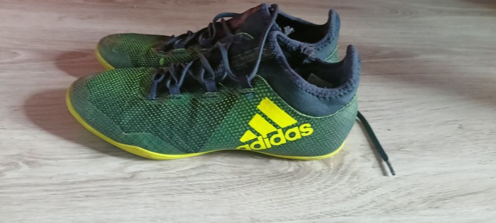 Halówki adidas rozmiar 40,2/3