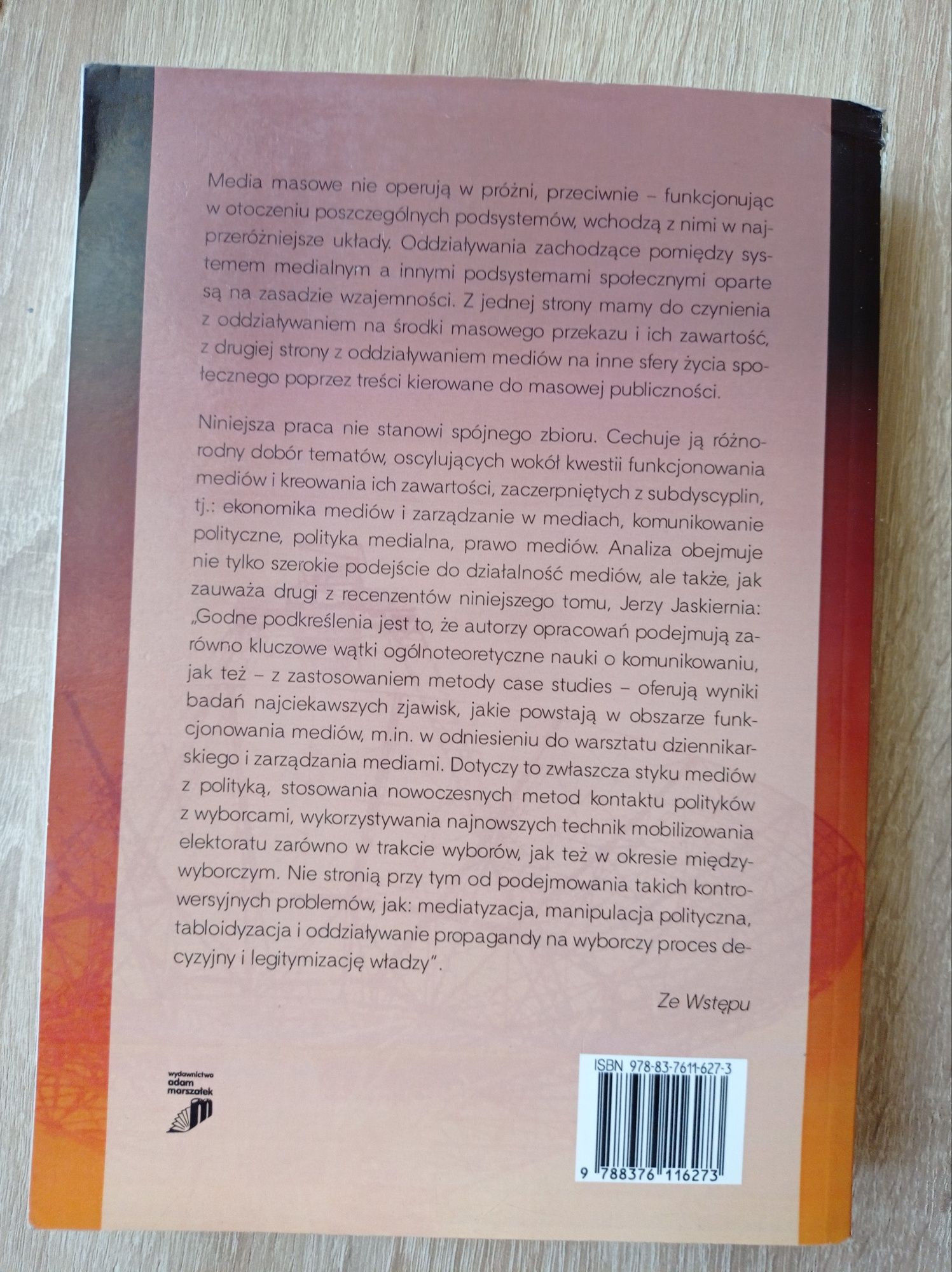 Prawne, ekonomiczne i polityczne aspekty funkcjonowania mediów Kuś