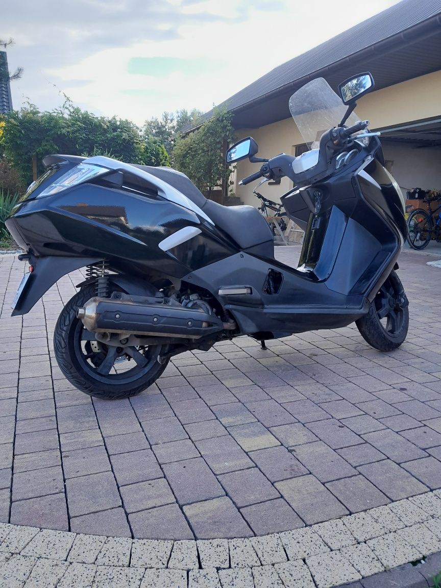 Peugot satelis ll