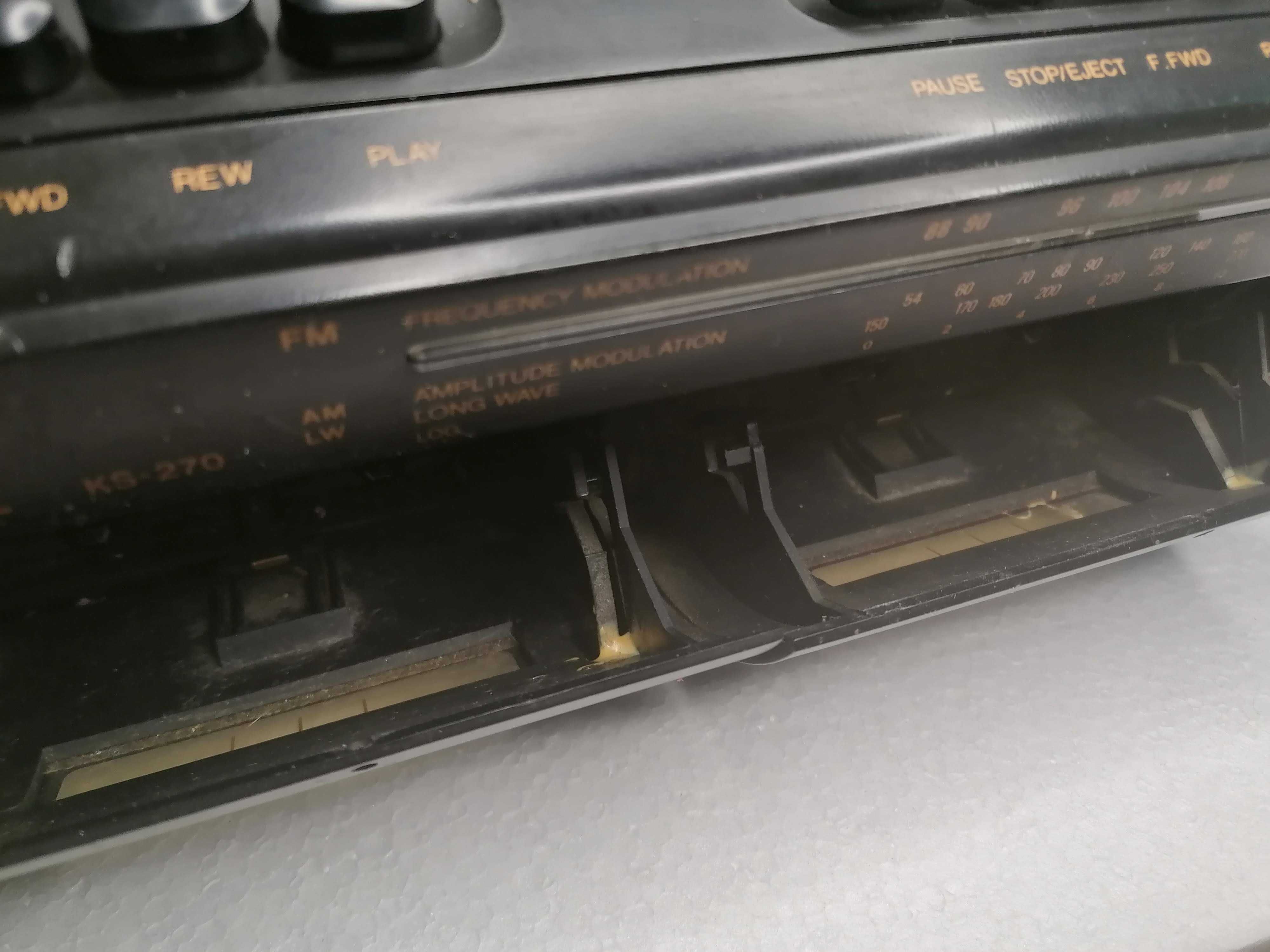 Radiomagnetofon kasetowy INTERNATIONAL KS-270