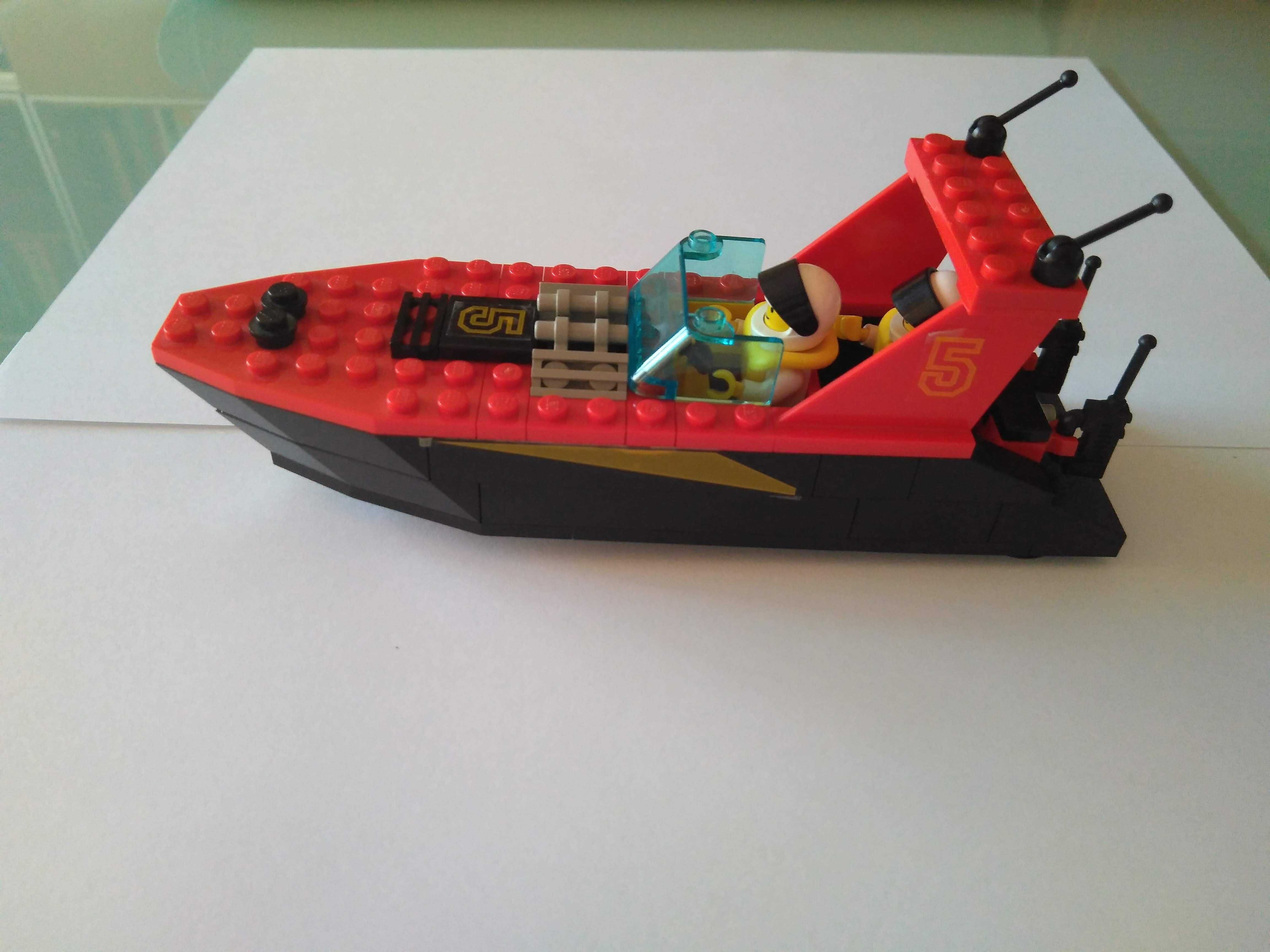 LEGO Dark Shark (6679)