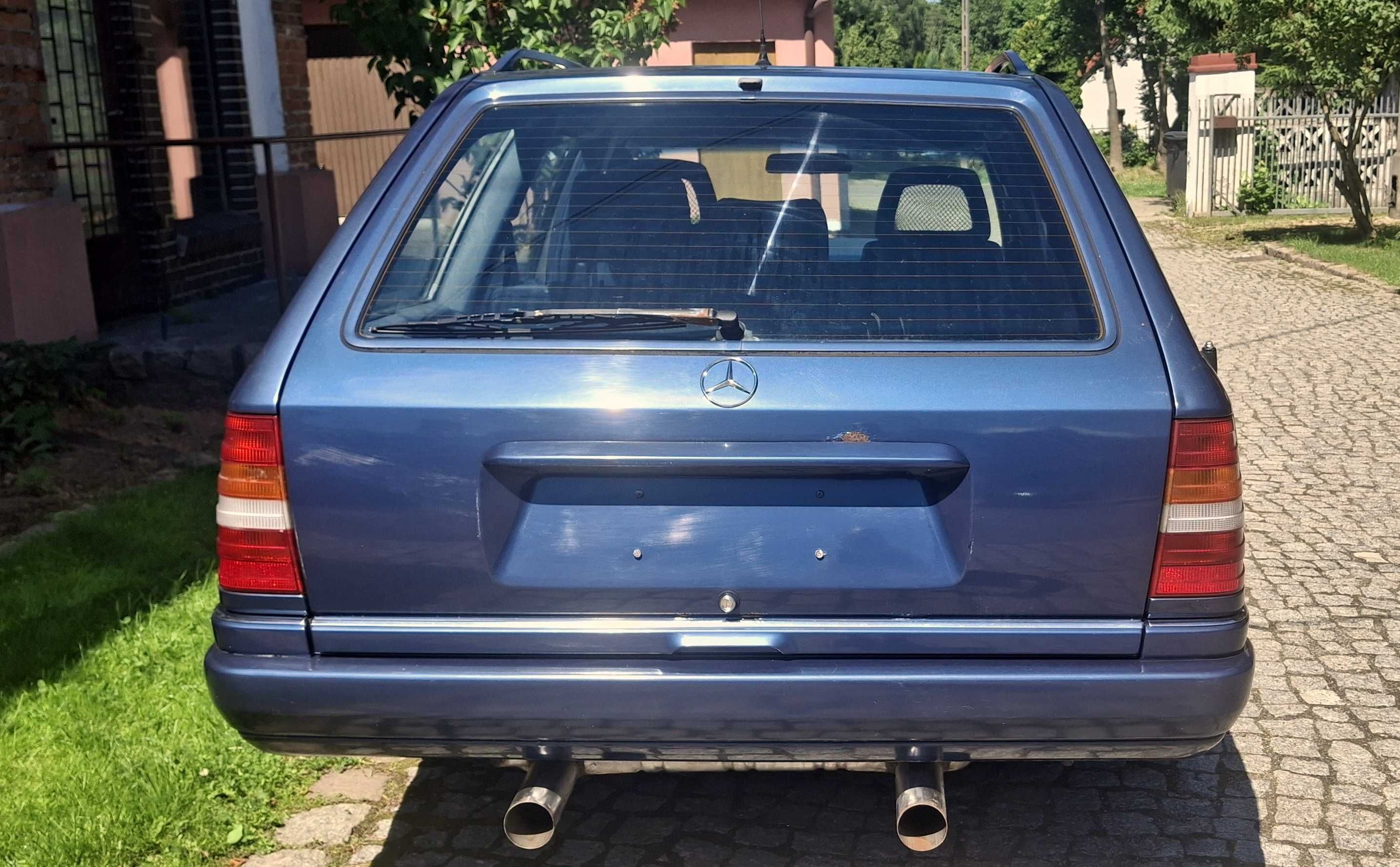 Mercedes 124 Combi  1990 rok. 3,0 benzyna Automat Oldtimer