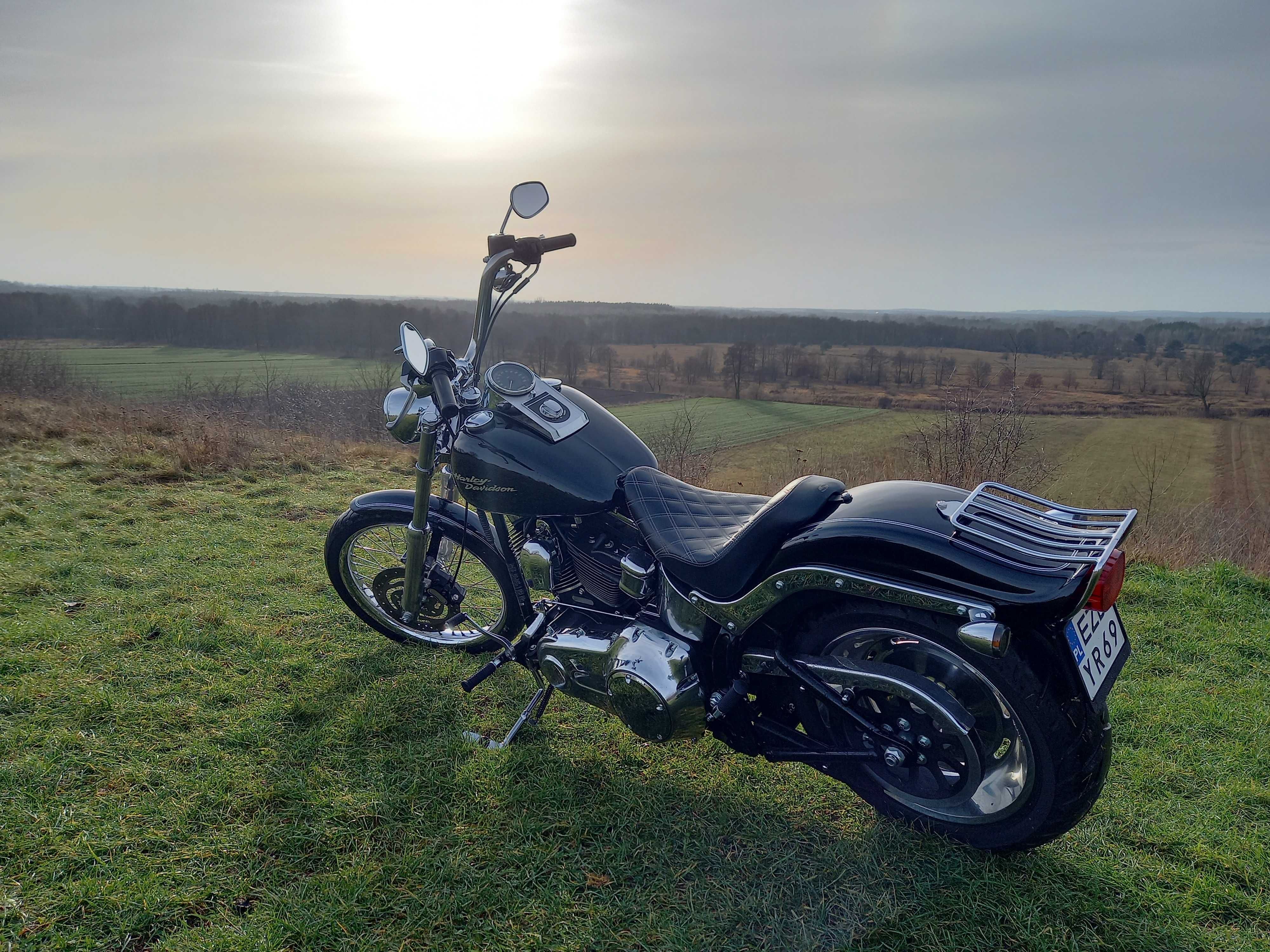 Harley Davidson FXSTC Softail Custom