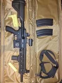 Airsoft M4 ROSSI DEVGRU com melhorias