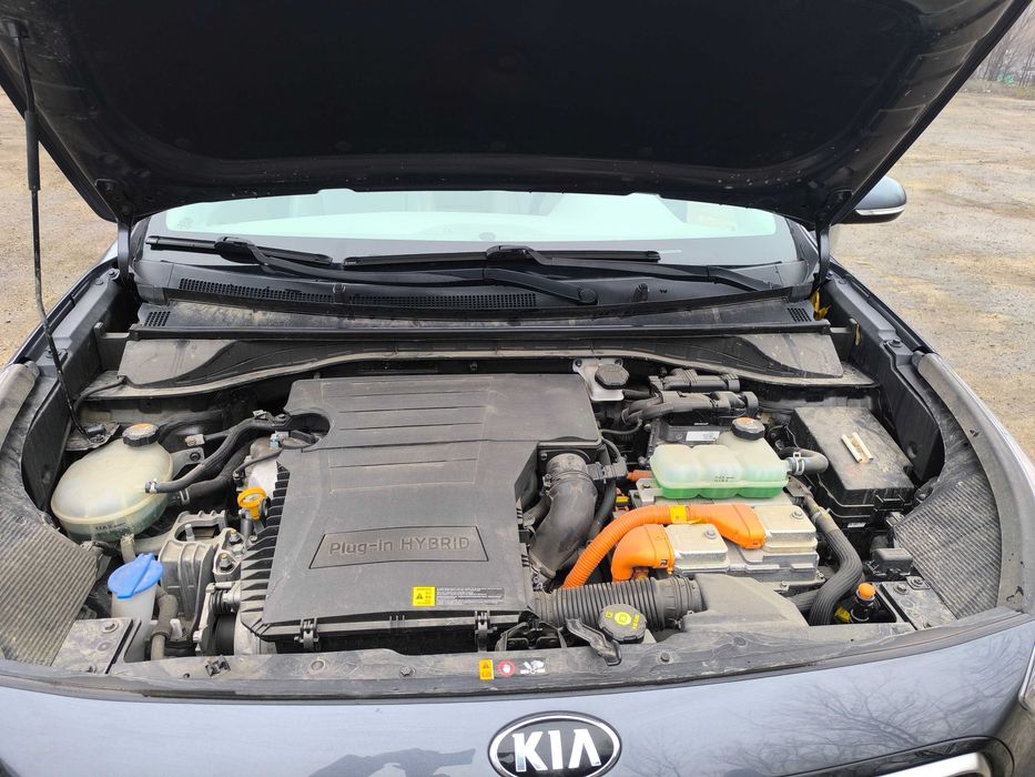 Kia Niro EX Premium • Plug-in Hybrid • 2019 р. випуску. Придбана в USA