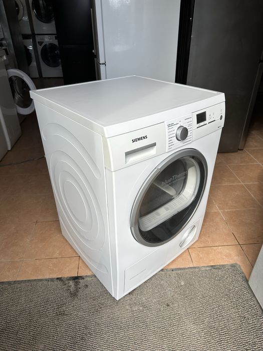 сушильна  машина Siemens iq700  компресорна
