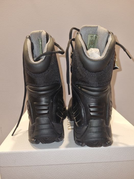 Nowe buty Bates model E02267