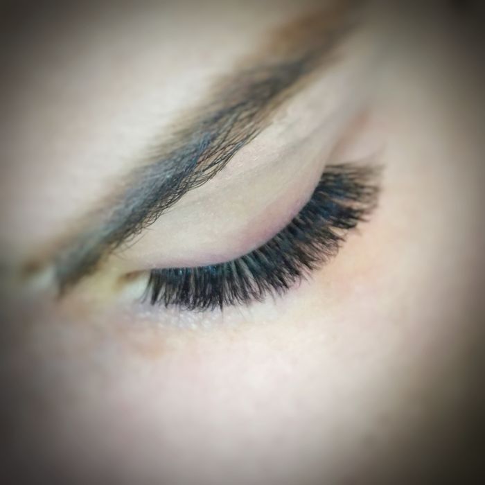 Нарощування , ламінування вій