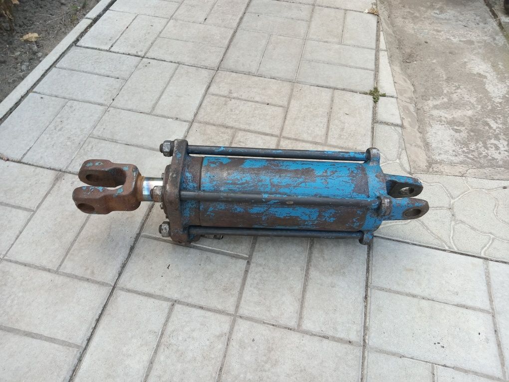 Гідроциліндр ЦС-100 МТЗ, ЮМЗ