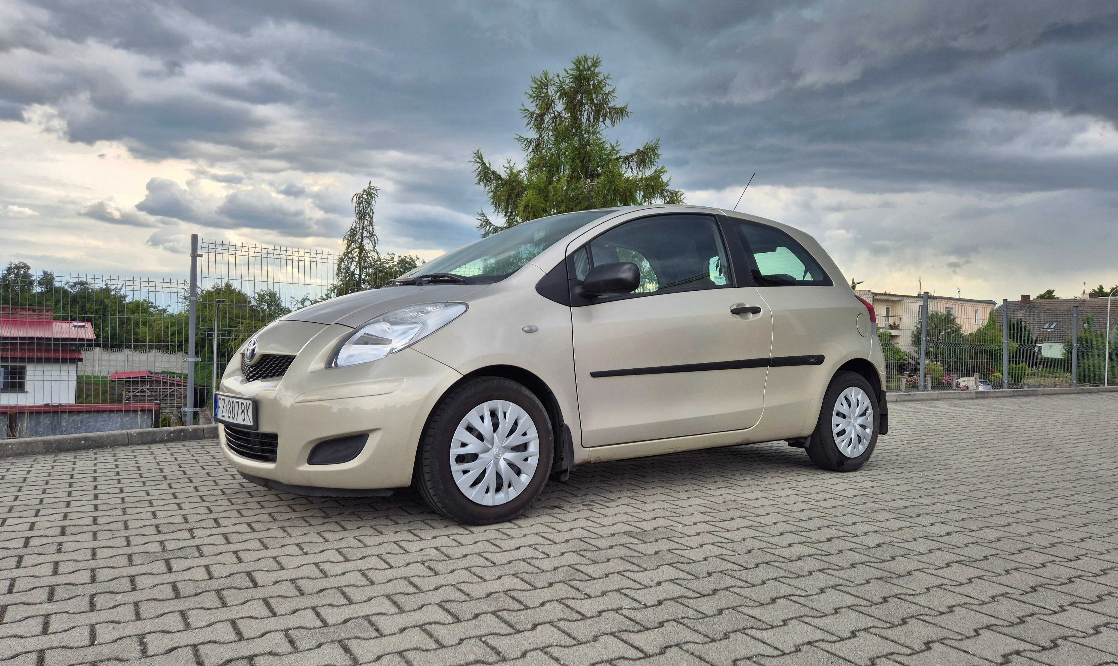 Toyota Yaris 2009 TOYOTA YARIS 1.33 Polska Zielona Góra