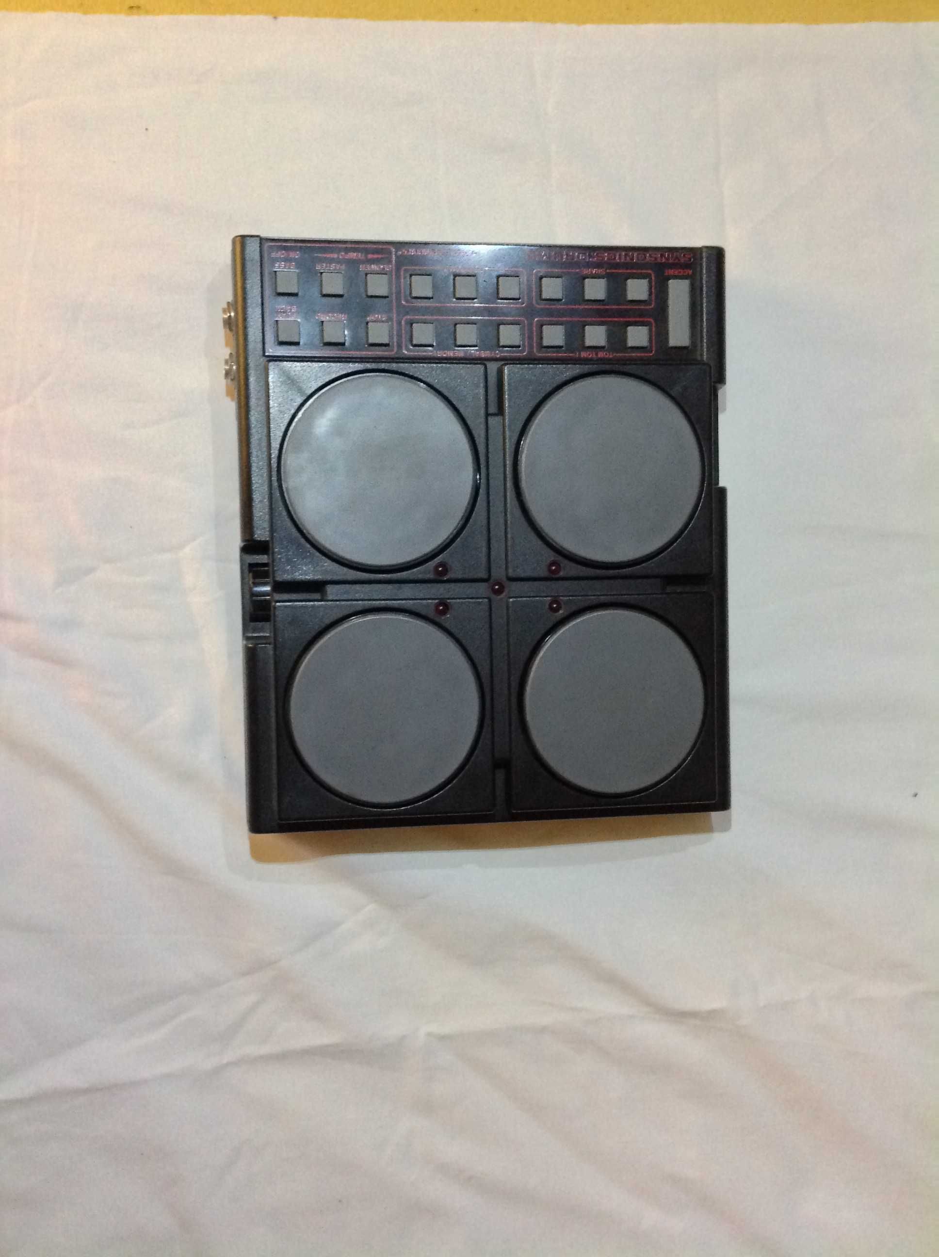 Synths DrumMachines Midi Fx's Mixers PARADISE !