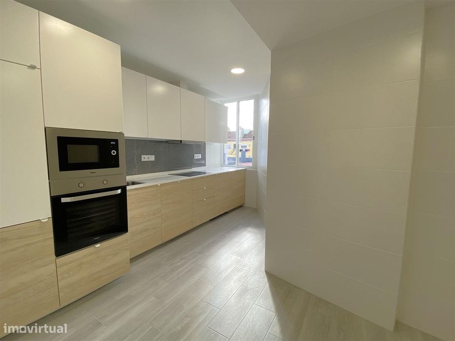 Apartamento T1 para venda -  Buraca