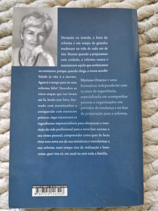 Livro "Como Viver uma Reforma Feliz" de Myriam Orazzo
