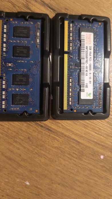 Pamięć RAM 4GB DDR3 2x2GB Hynix 10600S