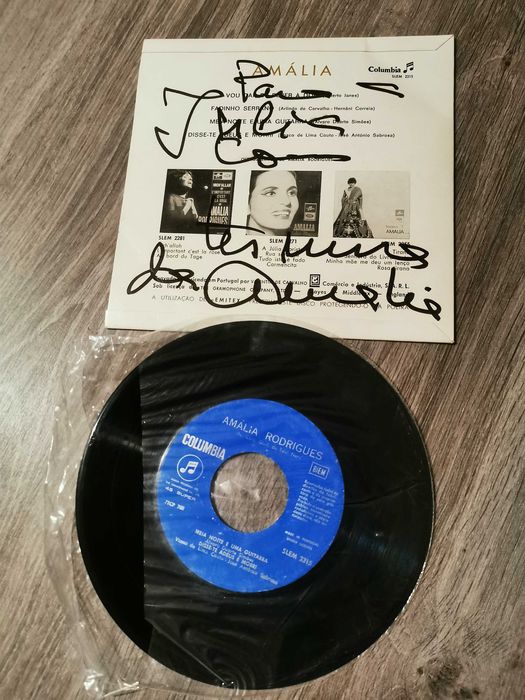 Disco Vinil com dedicatória Amália