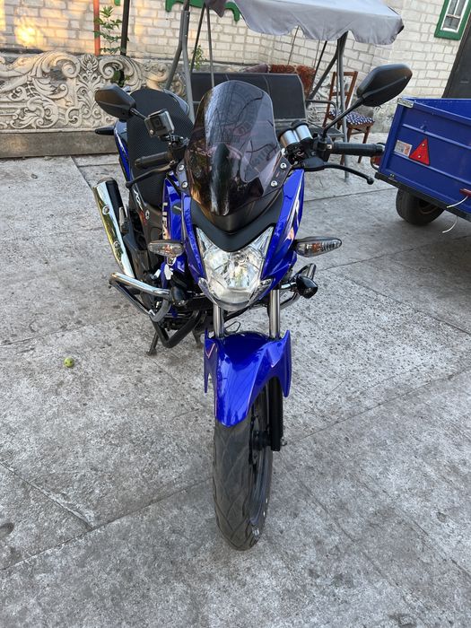 Модель LF200-10В повна маса 296 маса без навантаження 137