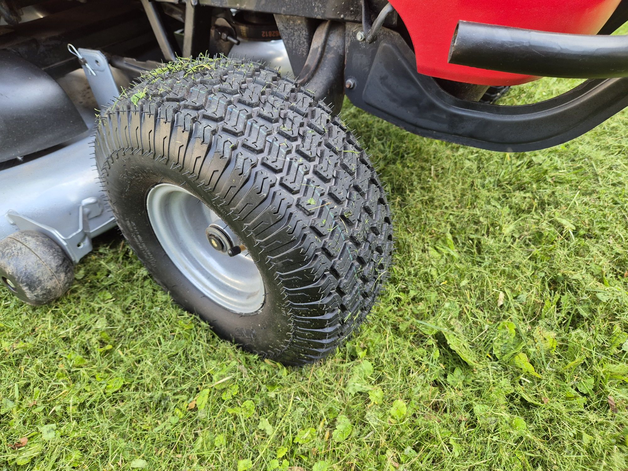 Traktorek Kosiarka Honda 2620 pompa oleju 20KM dwa cylindry