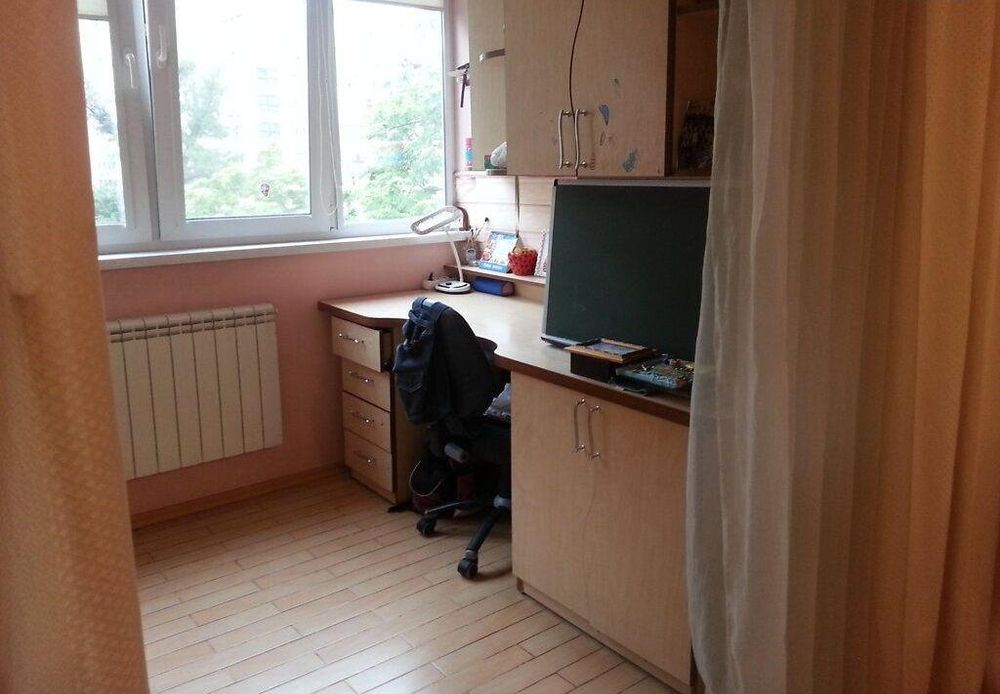 Продам 2-кімнатну квартиру, вул. Ніжинська, Караваєві Дачі.OV