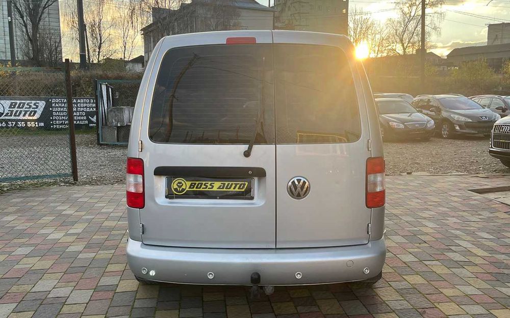 Volkswagen Caddy 2009