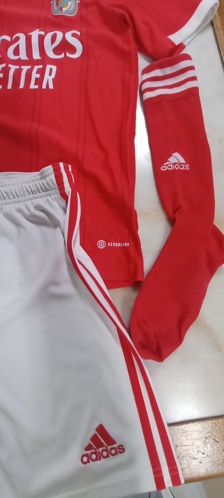 Equipamento Benfica