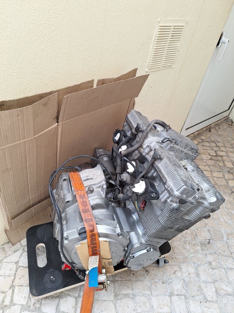 Motor Suzuki Bandit 600