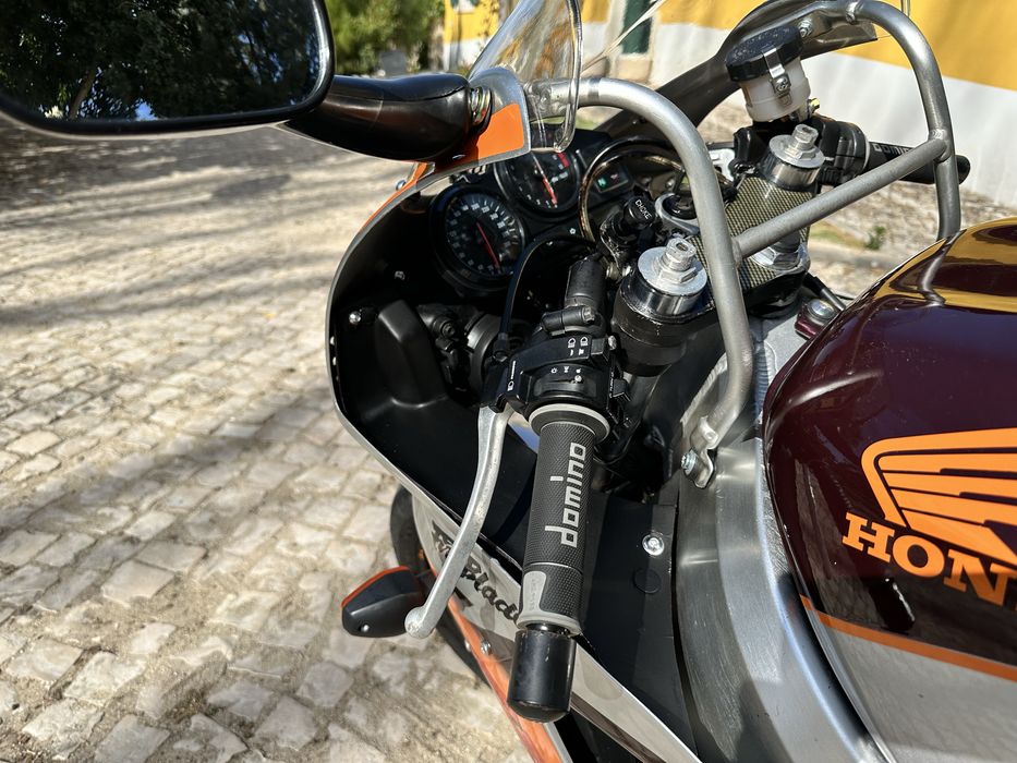 CBR 900RR Urban Tiger