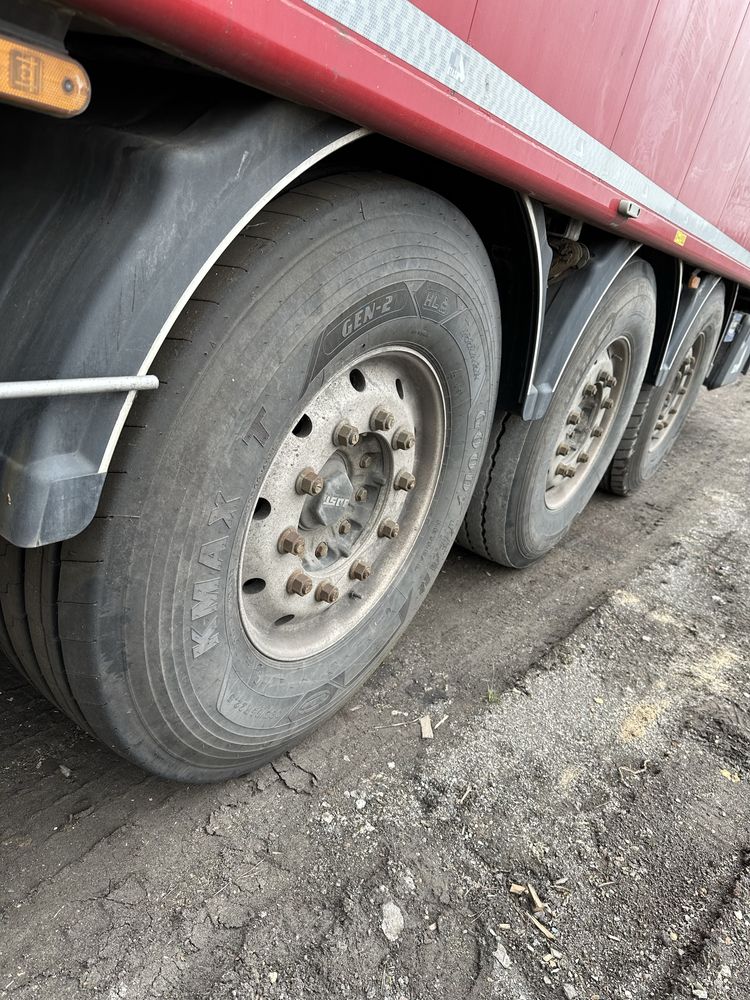 Ruchoma podłoga Stas naczepa Volvo FH500