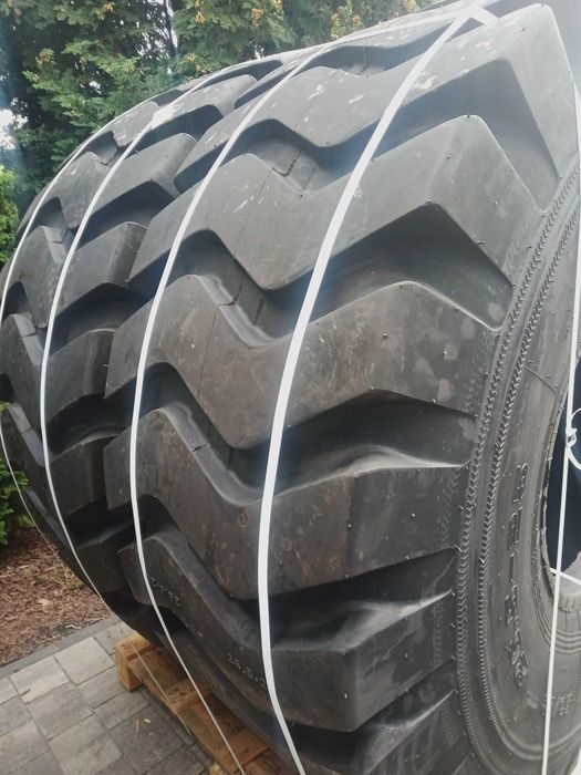 Nowe Opony 23.5-25 20PR dostawa 0zł 23.5R25 FADROMA WOZIDŁO Gwarancja!