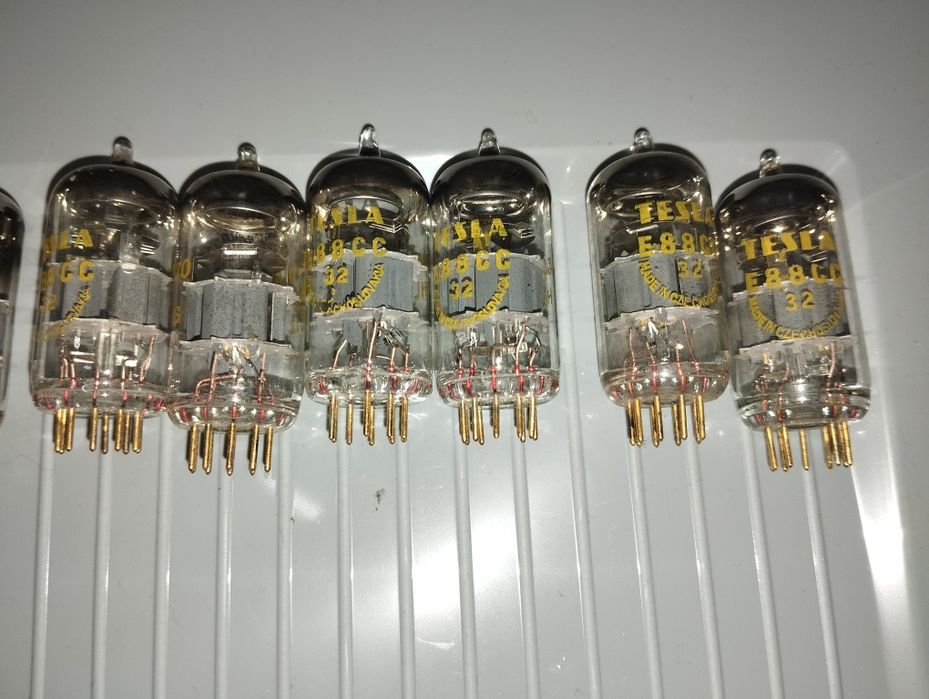 Lampy audio E88CC