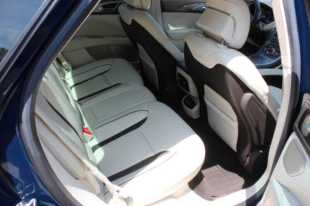 Lincoln MKZ Hybrid Black Label      2018