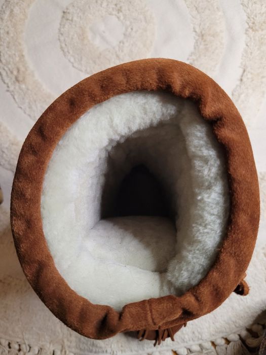 Śniegowce futro wodoodporne Aquazzura  Moon boot  35-37
Aguazzura prem