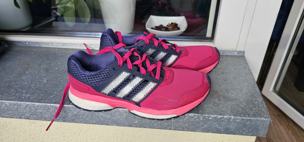 Damskie buty Adidas rozmiar 38⅔ wkładka 24,5cm