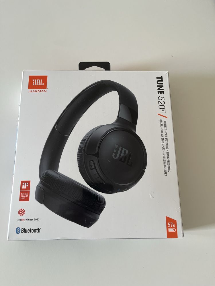 Auscultadores Bluetooth JBL TUNE 520 BT