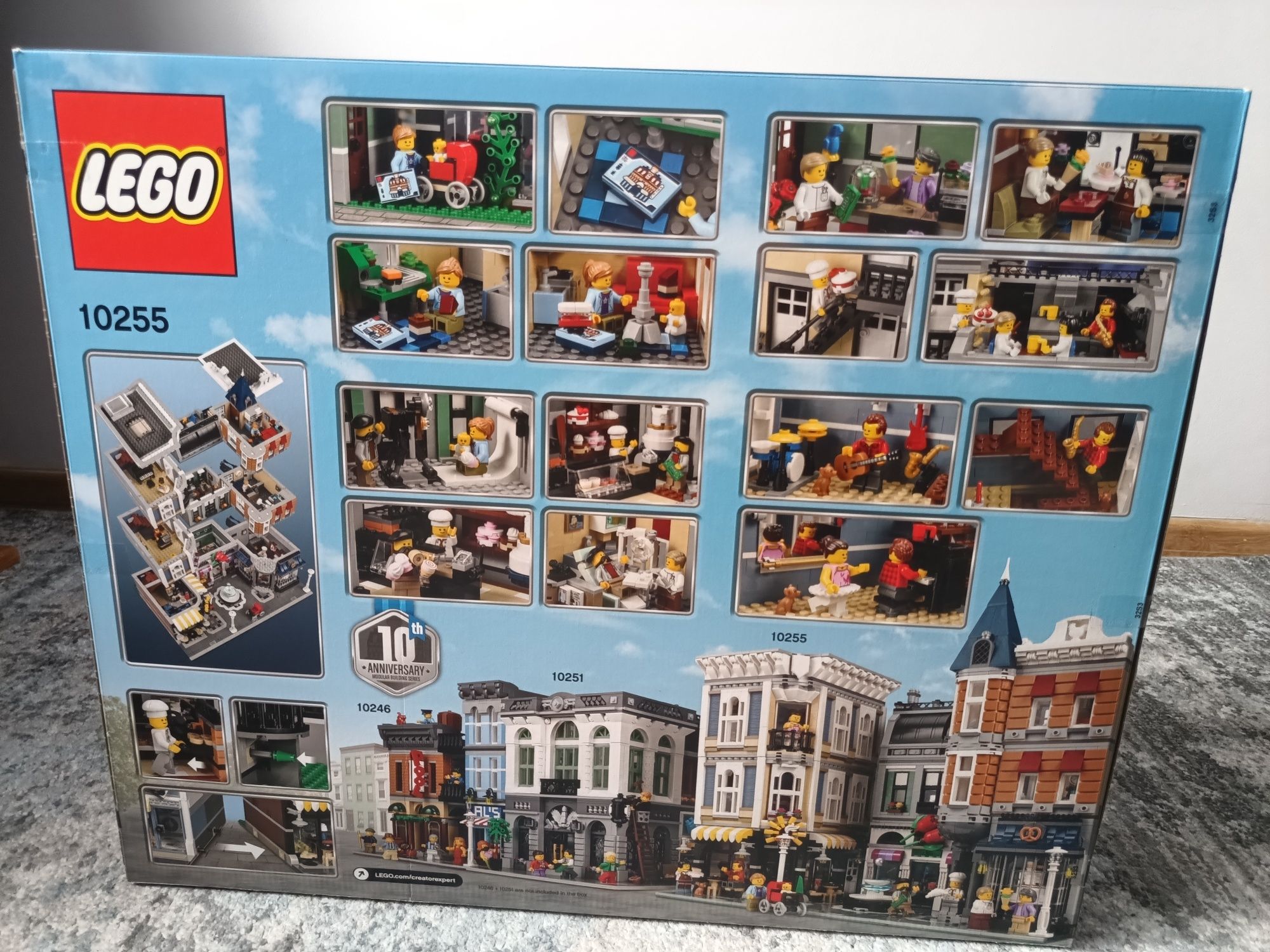 LEGO 10255 - Plac Zgromadzeń