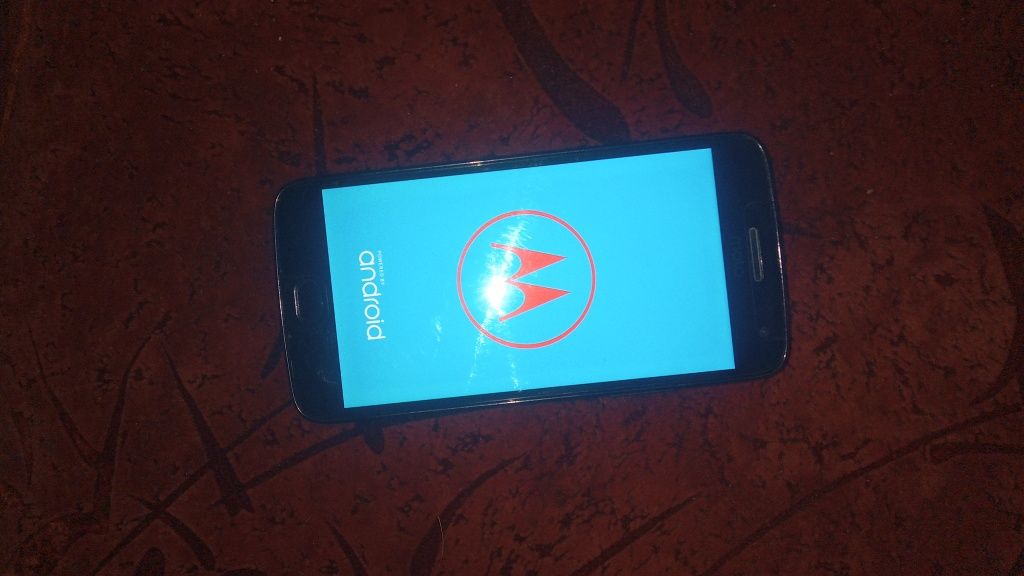 Смартфон MOTOROLA Moto G5 Plus (XT1685)